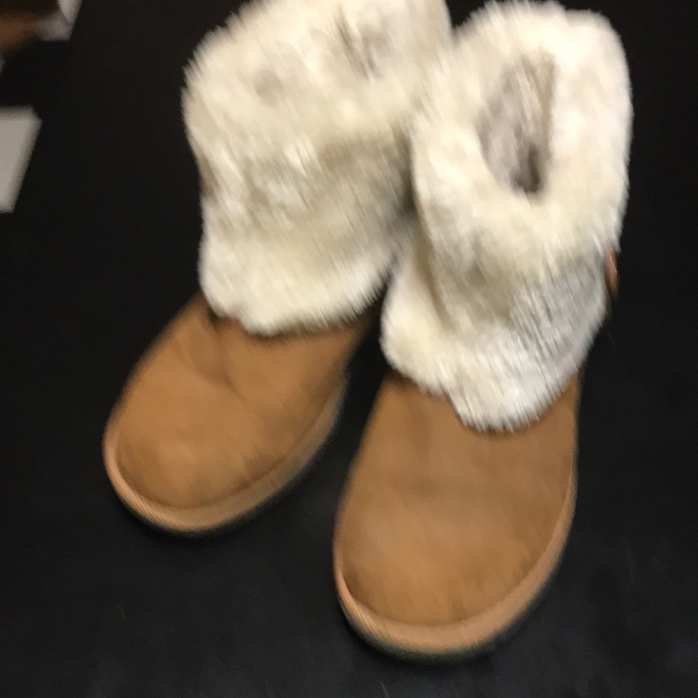 Light brown bootie